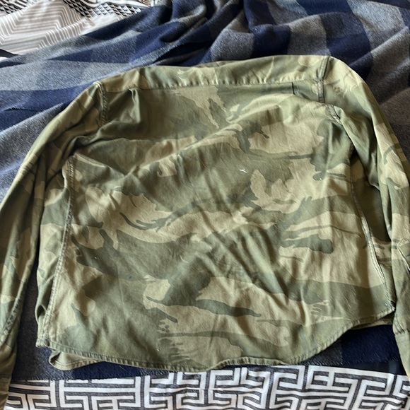 Wrangler oversized button flannel - Picture 7 of 7